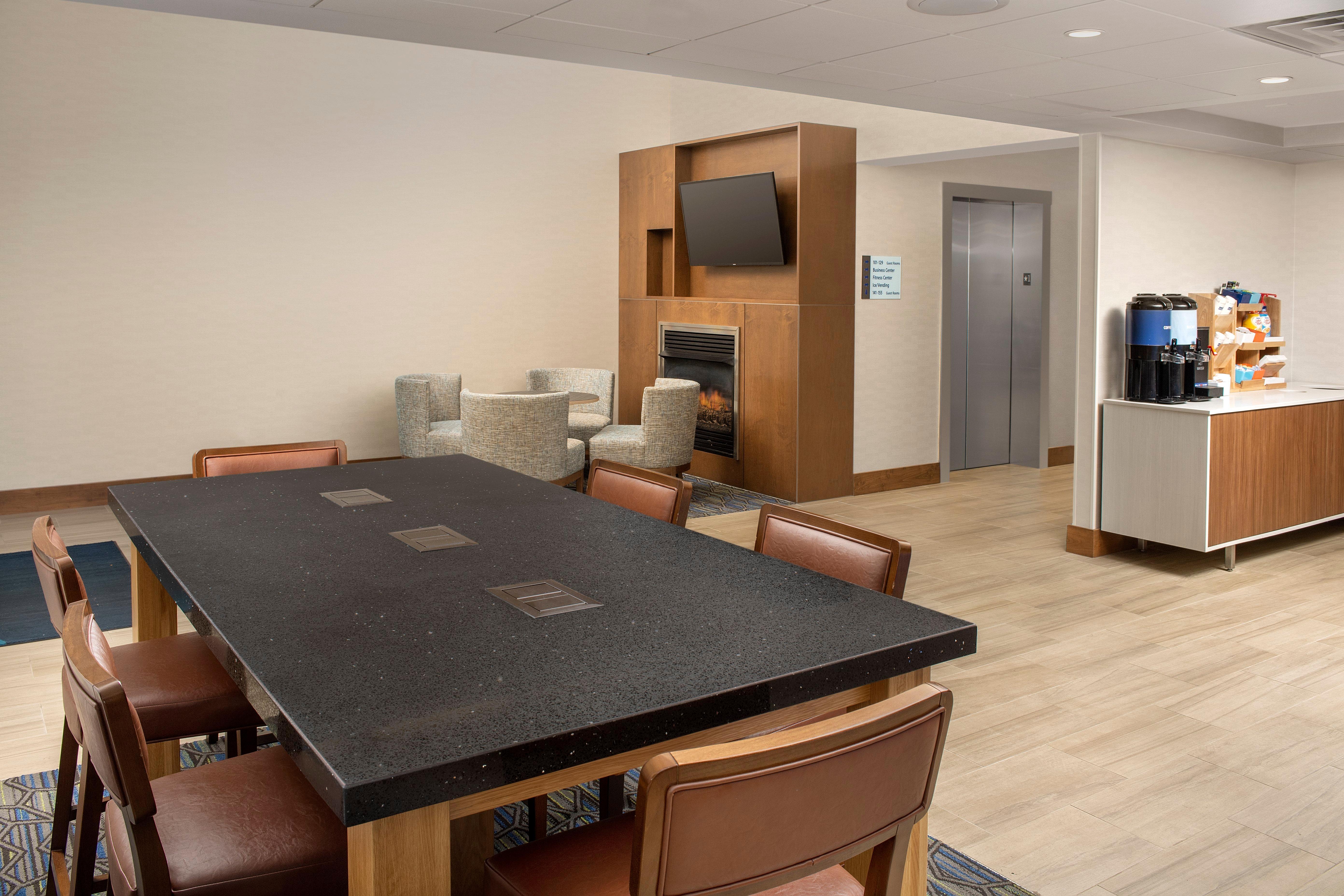 Holiday Inn Express Hotel & Suites Annapolis By Ihg Экстерьер фото